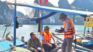 Quyết tâm loại bỏ tàu khai thác thủy sản bất hợp pháp trong vùng lõi Vịnh Hạ Long